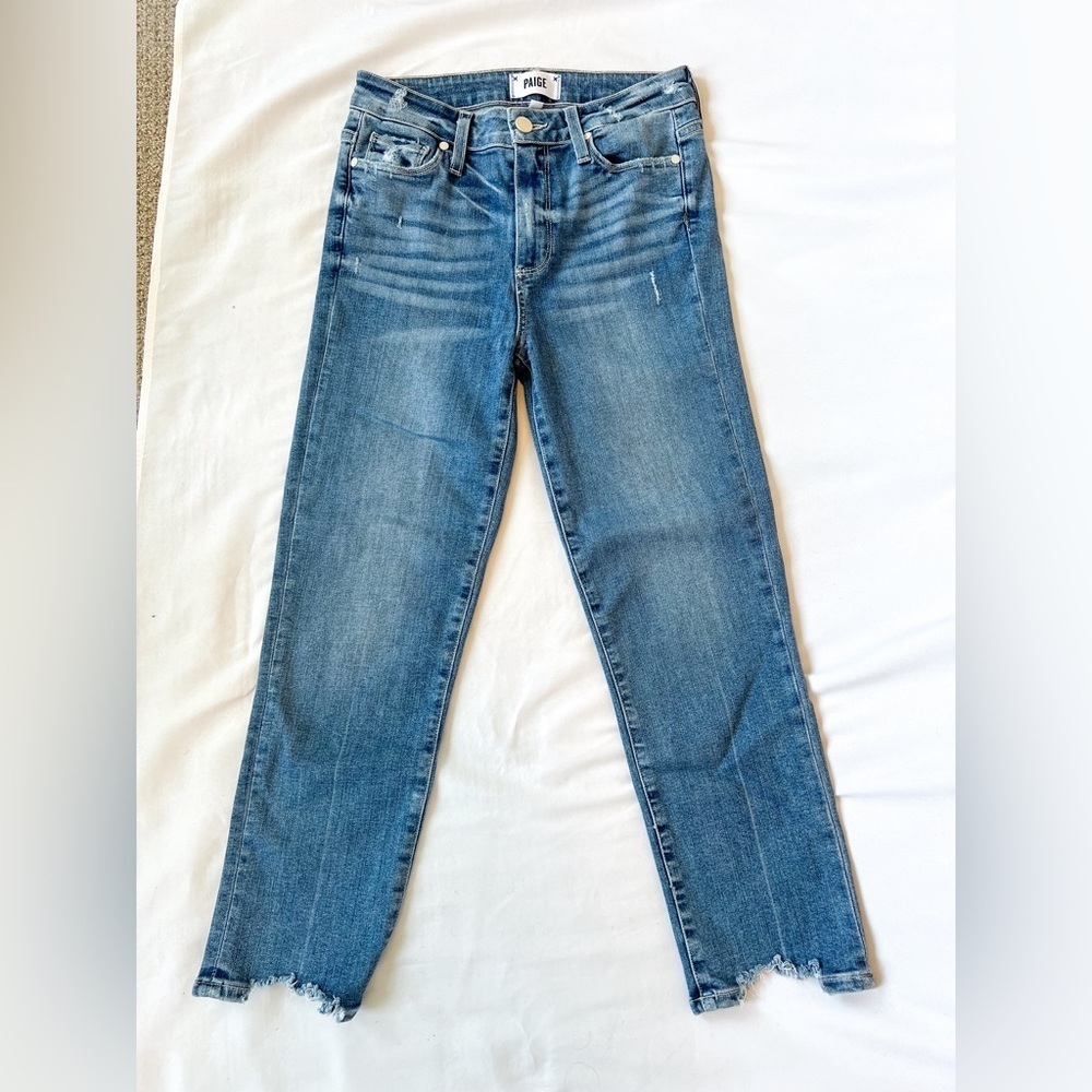 The PAIGE Straight Crop jeans - Picture 3 of 5